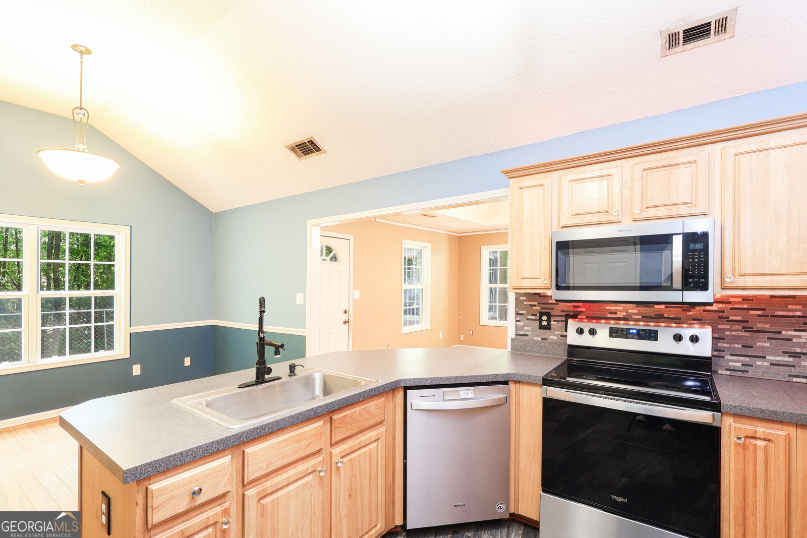 499 pinewood Drive Gay - 11