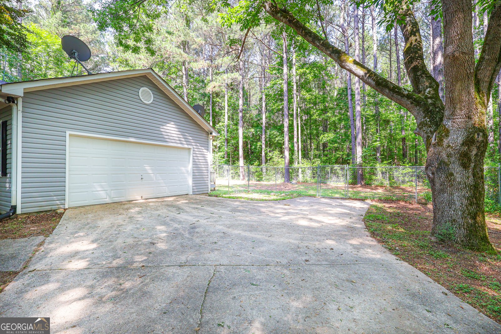 499 pinewood Drive Gay - 34