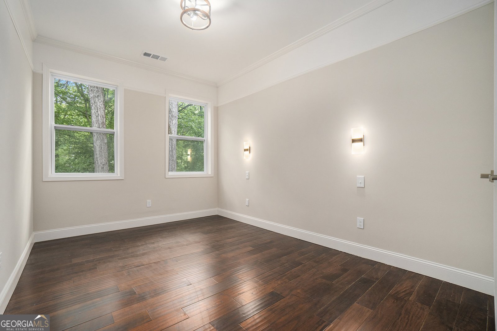 1397 Thomas Road Decatur - 29