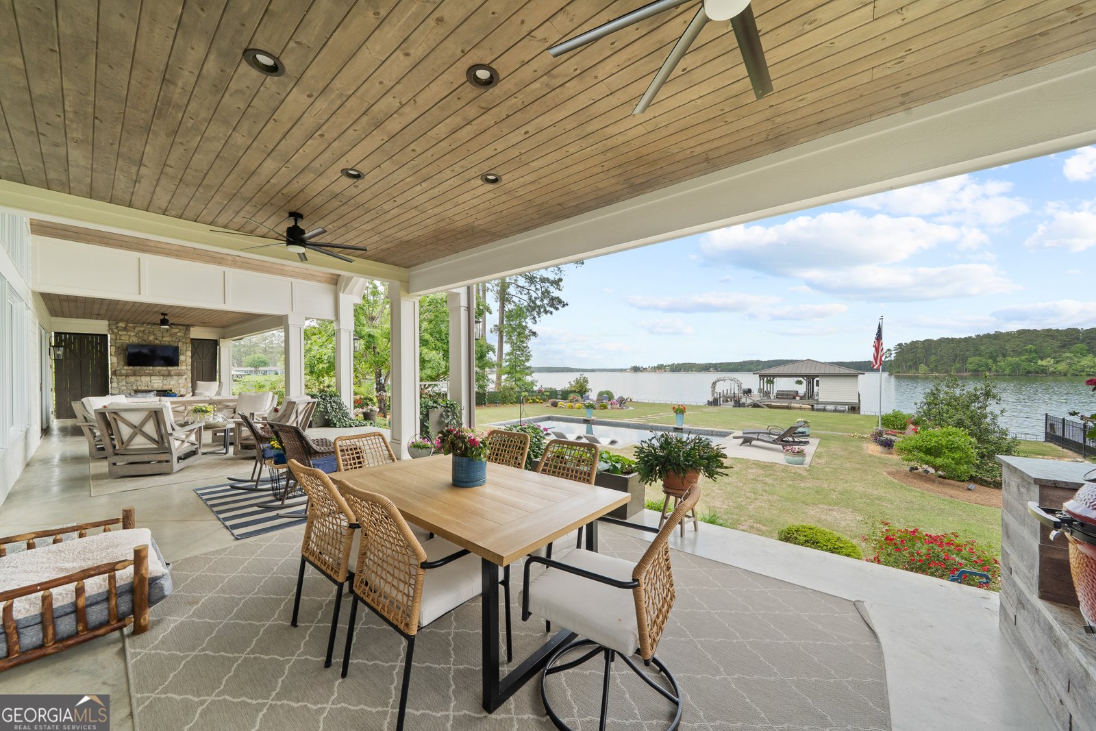 239 Lakeshore Circle Milledgeville - 85