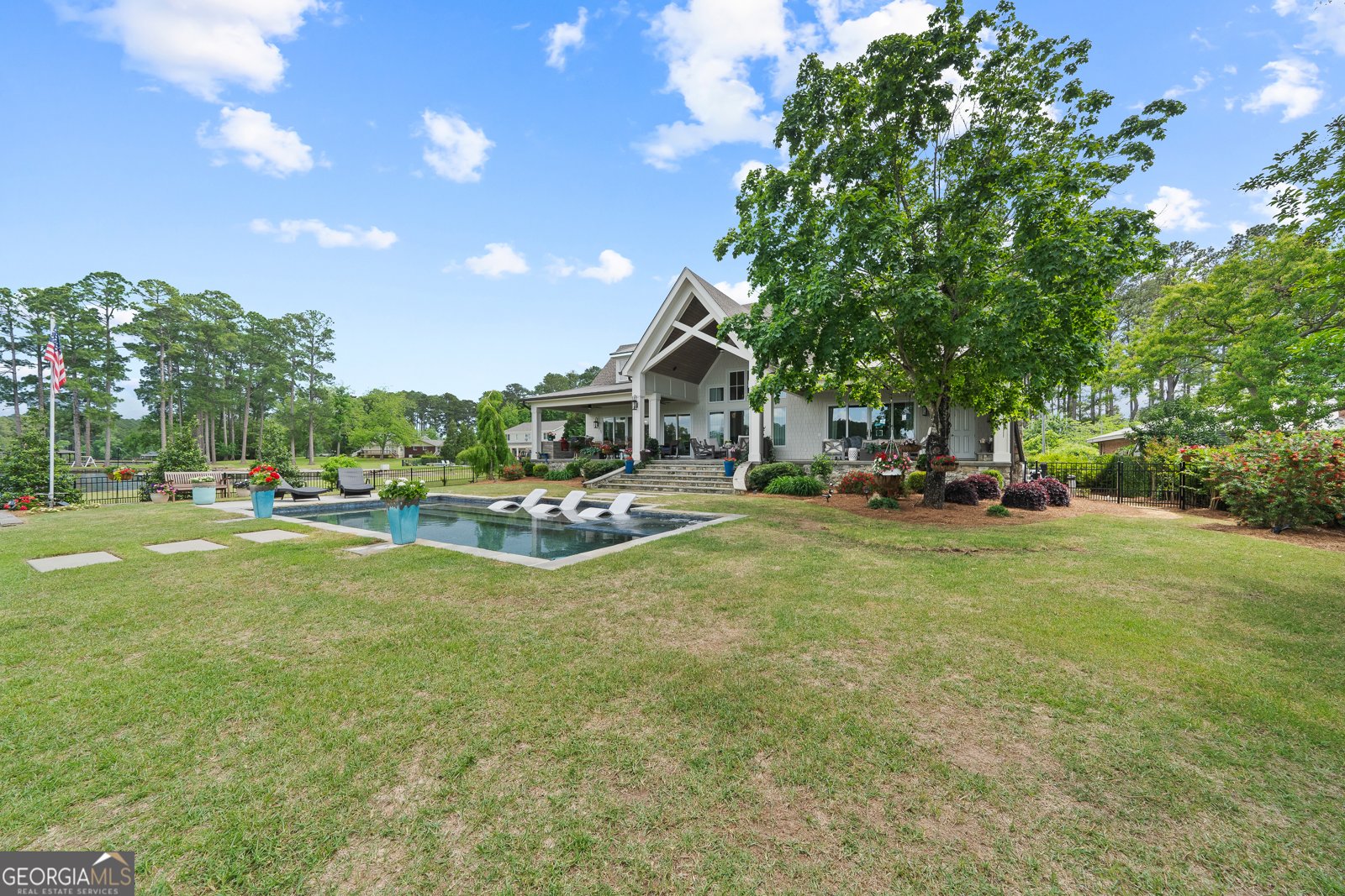 239 Lakeshore Circle Milledgeville - 89