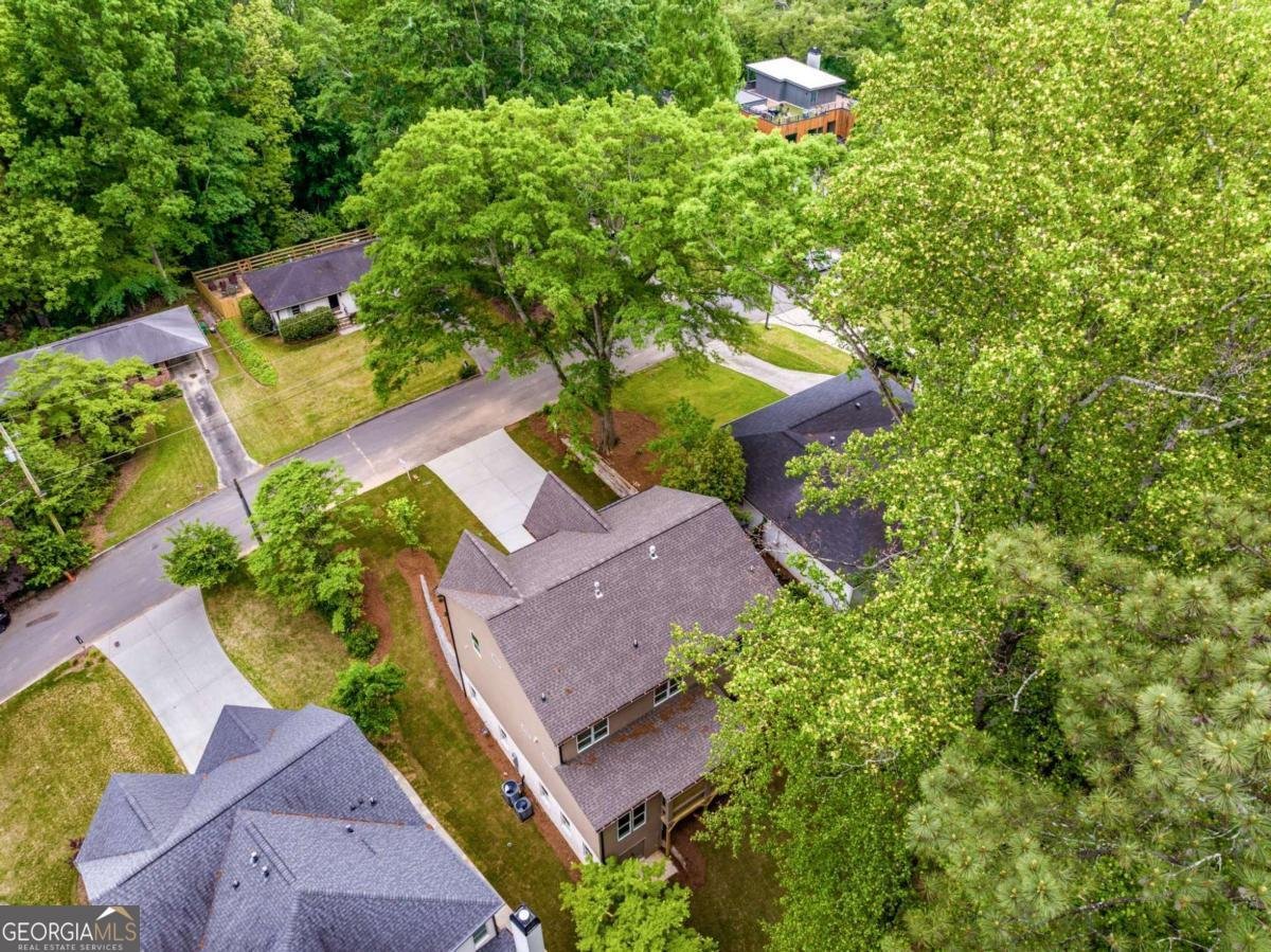 1710 Wayland Circle Brookhaven - 23