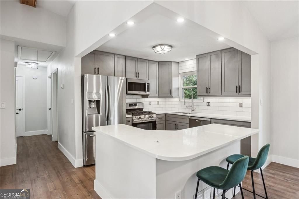 875 Waterbrook Court Roswell - 11