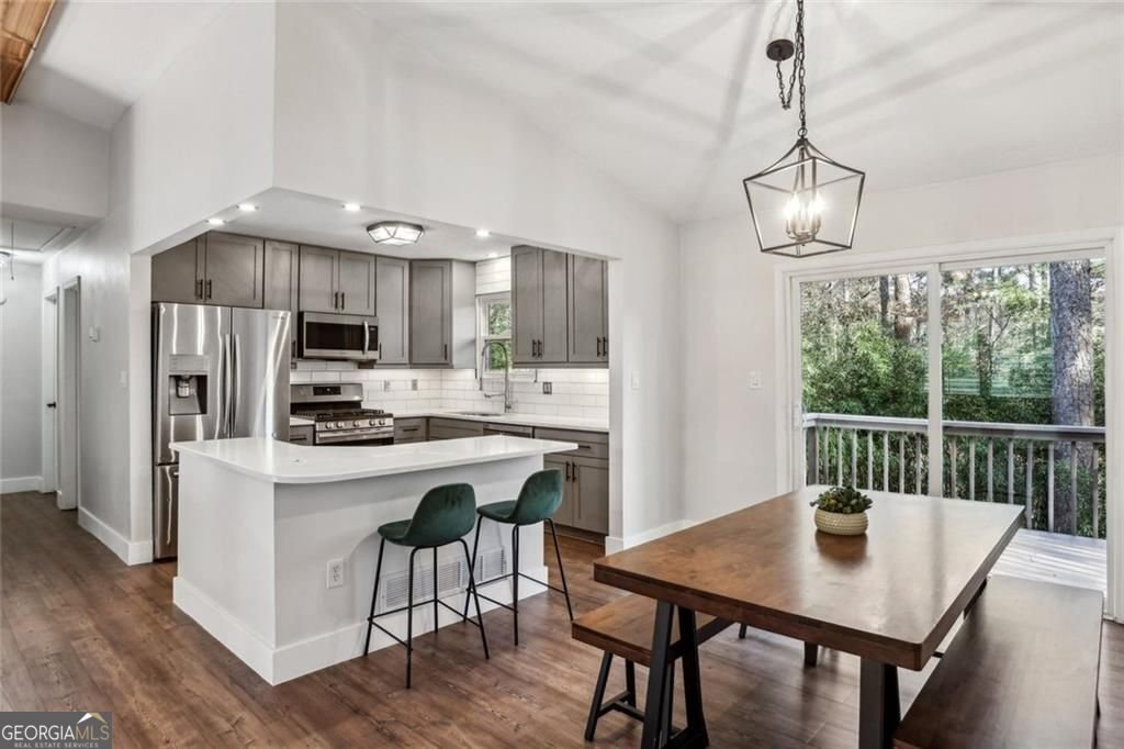 875 Waterbrook Court Roswell - 12