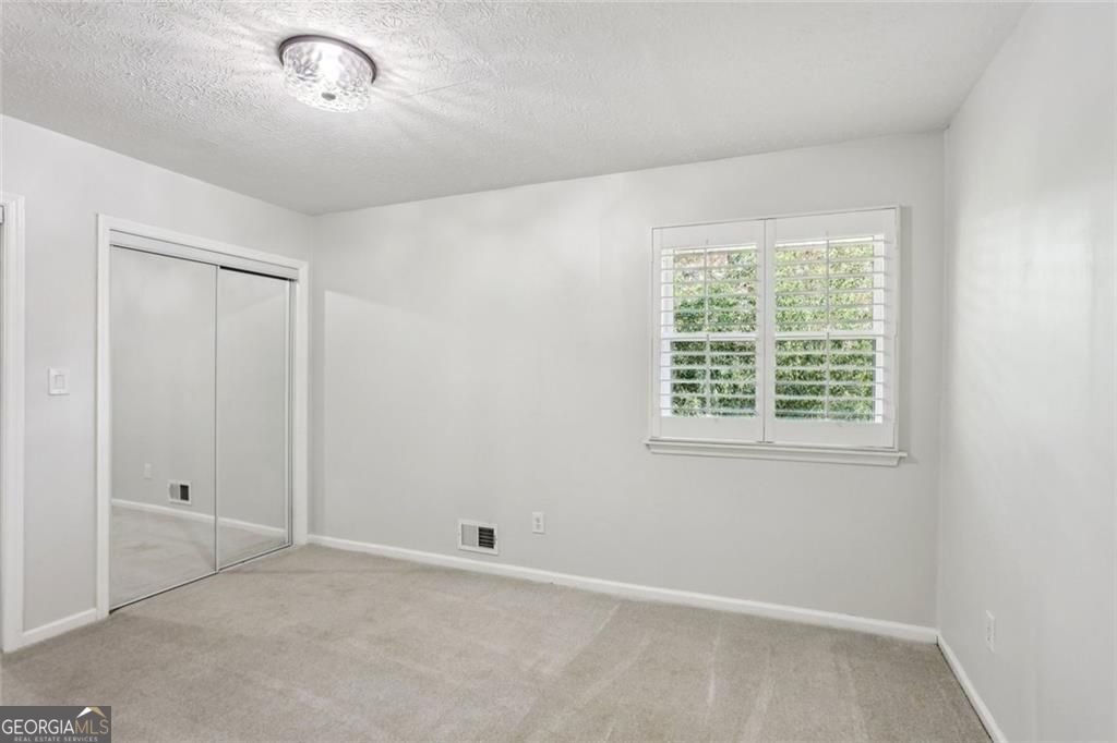 875 Waterbrook Court Roswell - 18