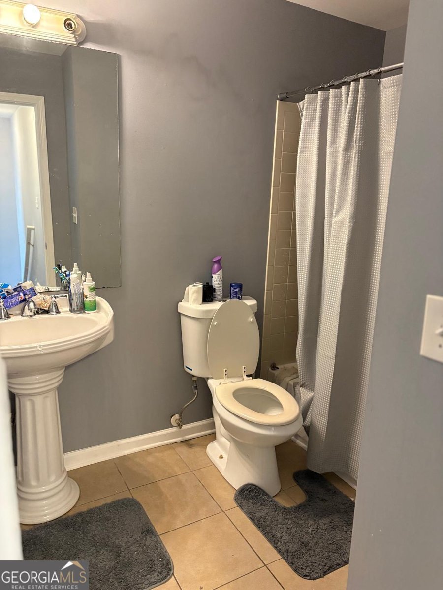 4701 flat shoals Union City - 12