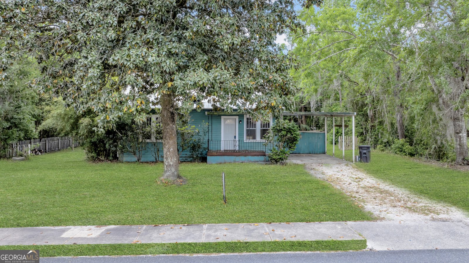 203 5th Street Woodbine - 1