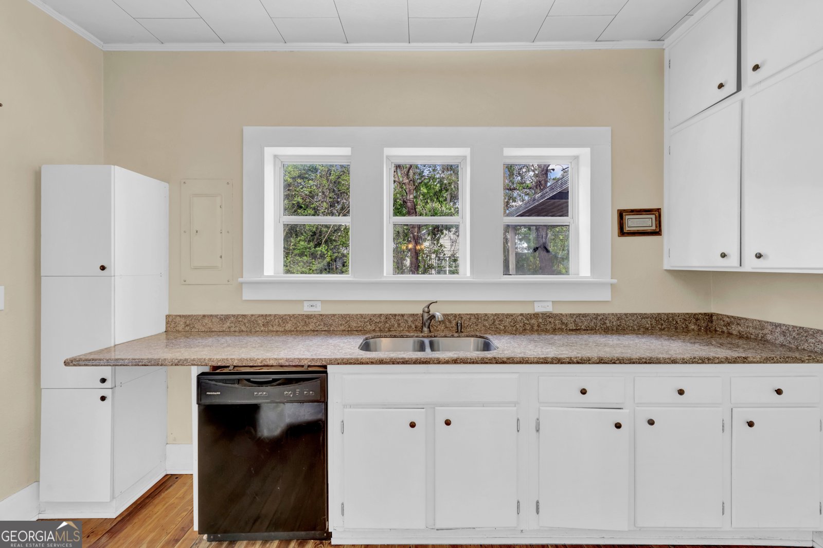 203 5th Street Woodbine - 23