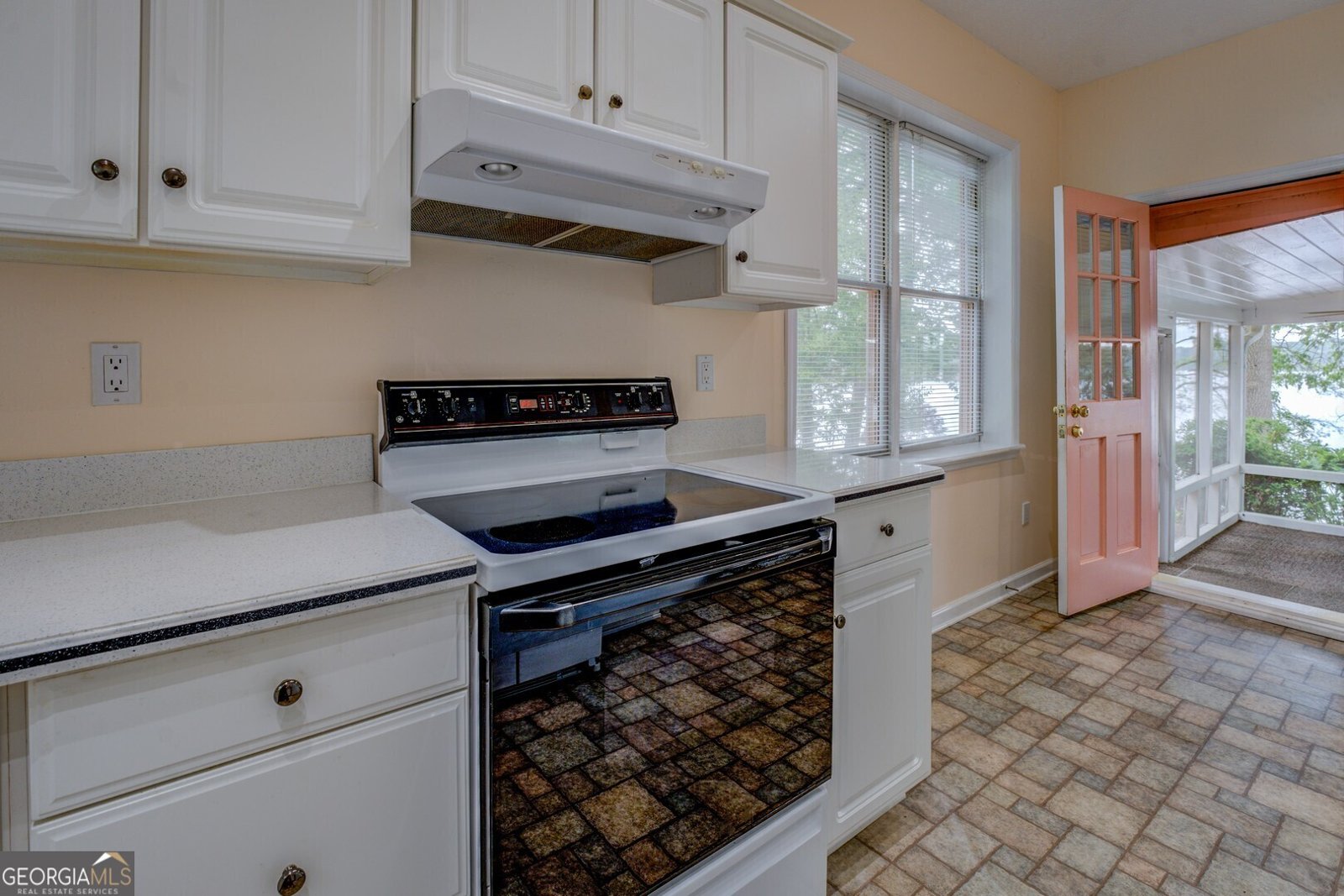 185 Crestview Road Jackson - 48