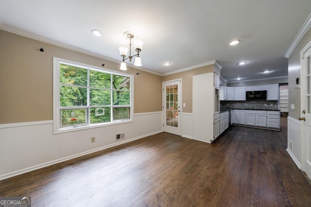 10565 Shallowford Road Roswell - 31