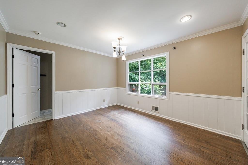 10565 Shallowford Road Roswell - 33