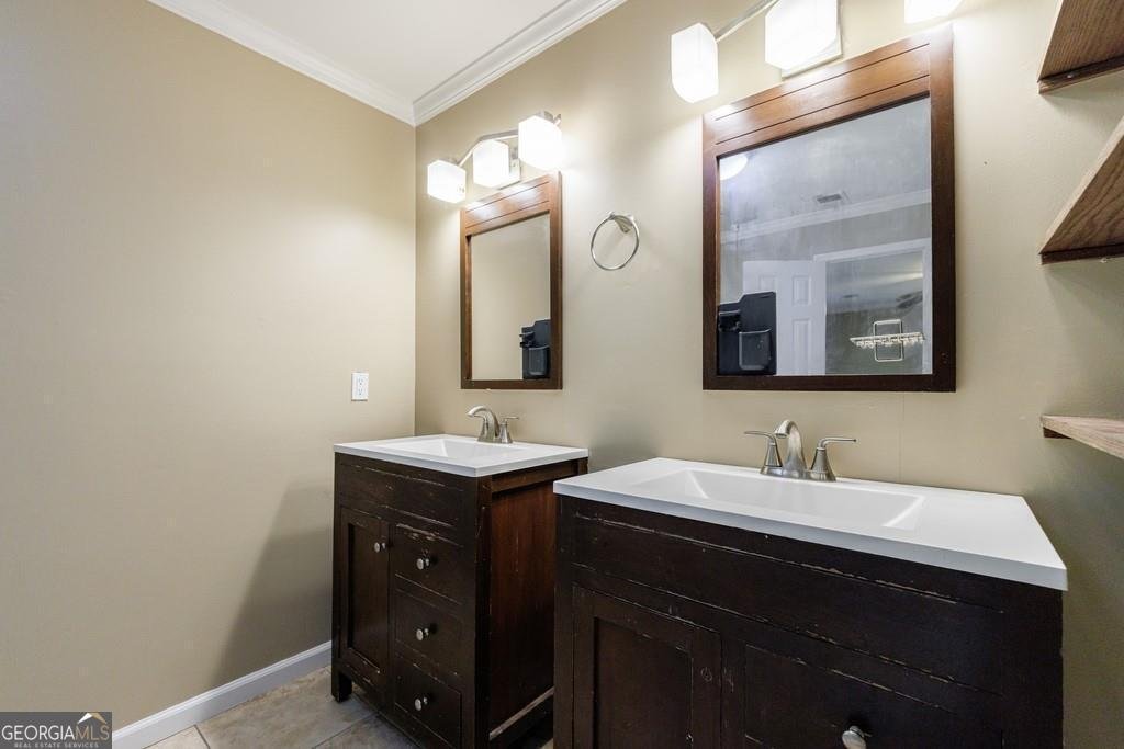 10565 Shallowford Road Roswell - 48