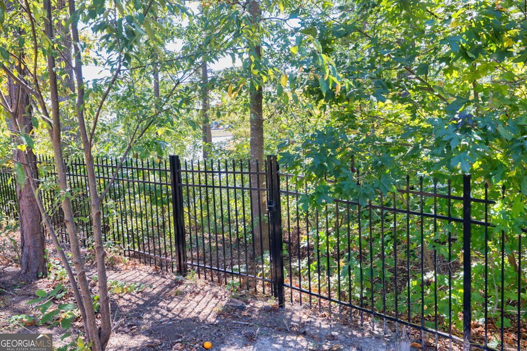 7143 LAKE EDGE Drive Flowery Branch - 54