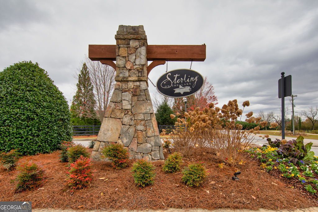 7143 LAKE EDGE Drive Flowery Branch - 7