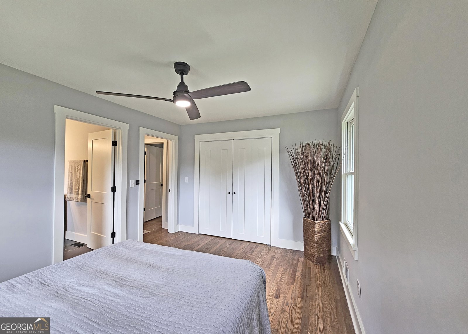 217 Penelope Drive Atlanta - 2