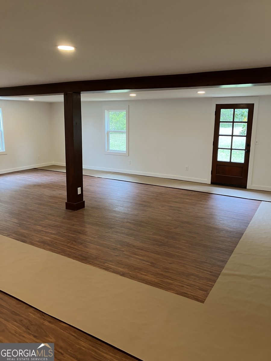 854 CLEARWATER Road Sharpsburg - 9
