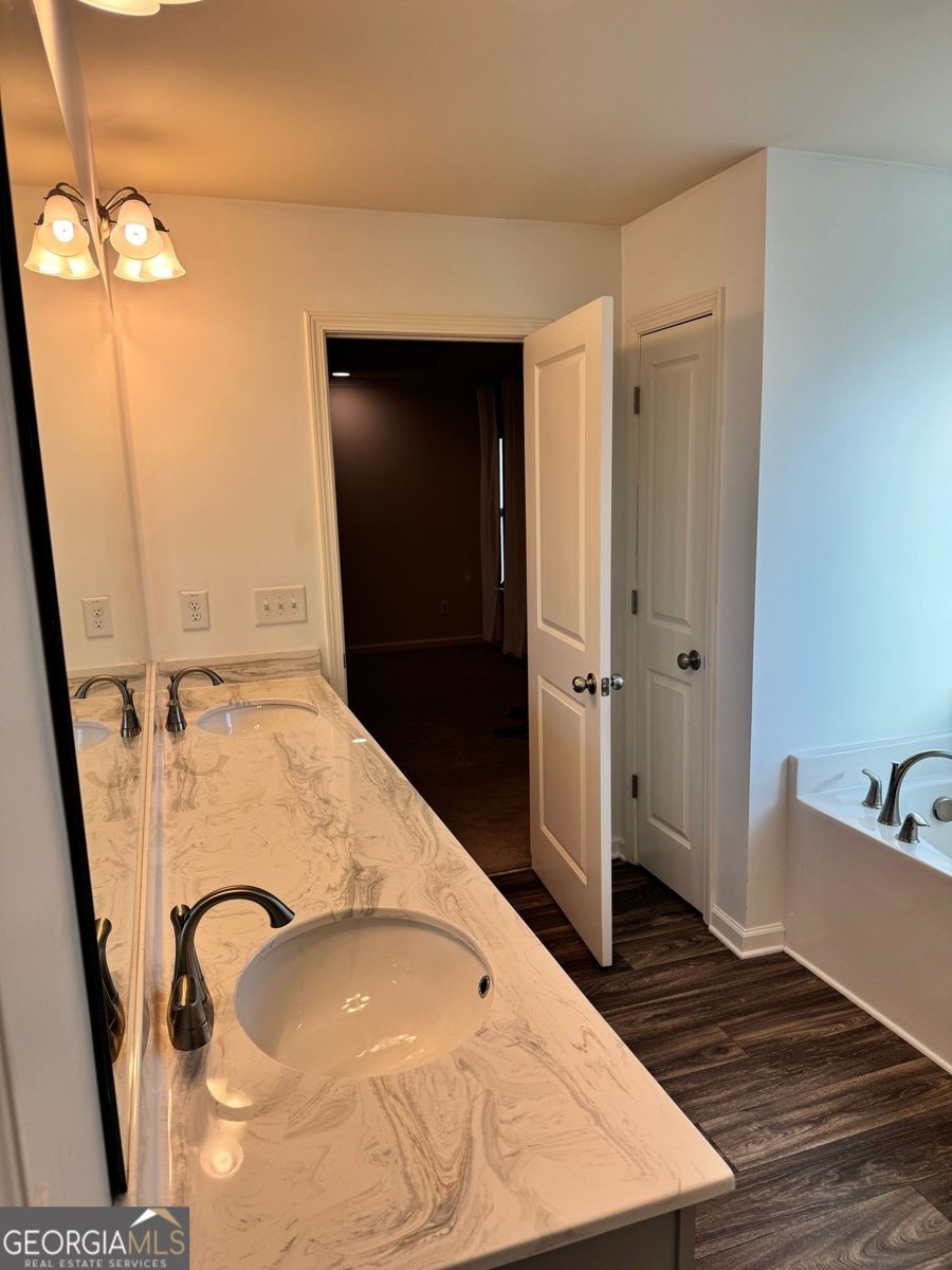 5637 Valley Loop Fairburn - 25