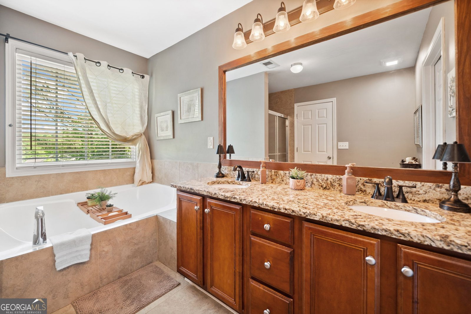 158 Principal Meridian Drive Dallas - 14