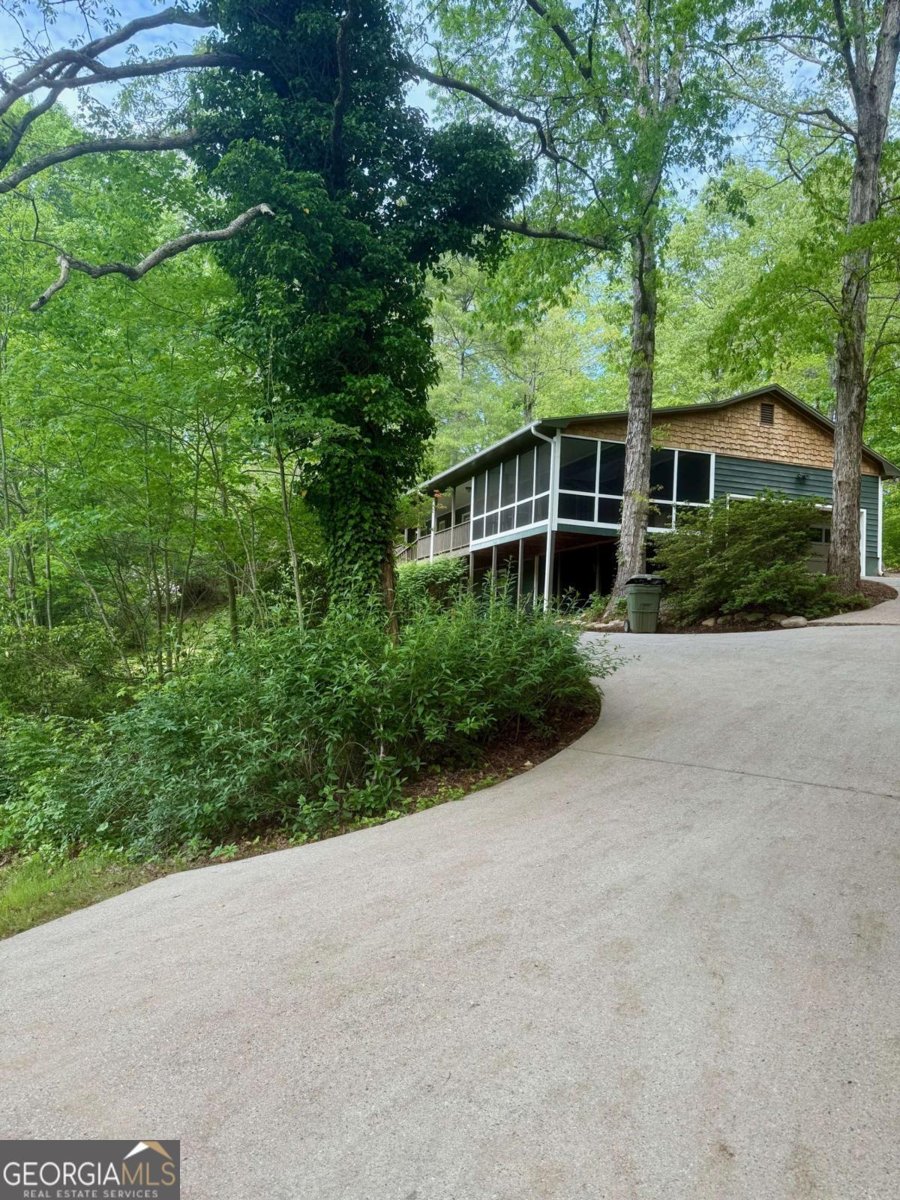 3517 Duncan Bridge Road Cleveland - 33