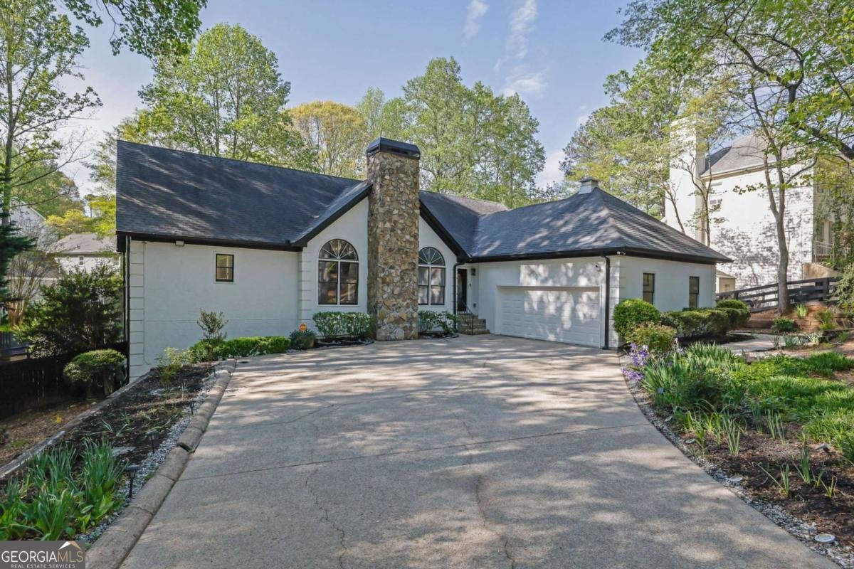 1065 Mid Broadwell Road Alpharetta - 2