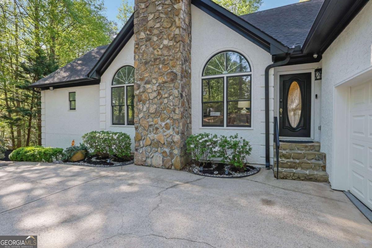 1065 Mid Broadwell Road Alpharetta - 3