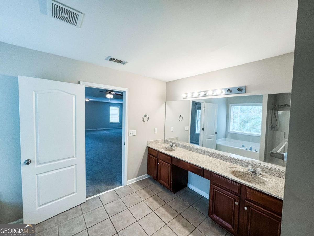 5584 Dendy Trace Fairburn - 23