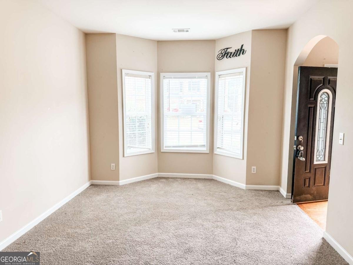5584 Dendy Trace Fairburn - 9