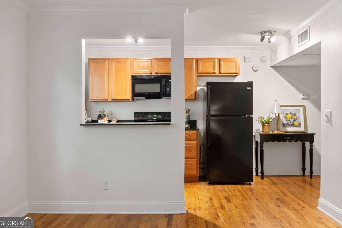798 Saint Charles Avenue Atlanta - 6
