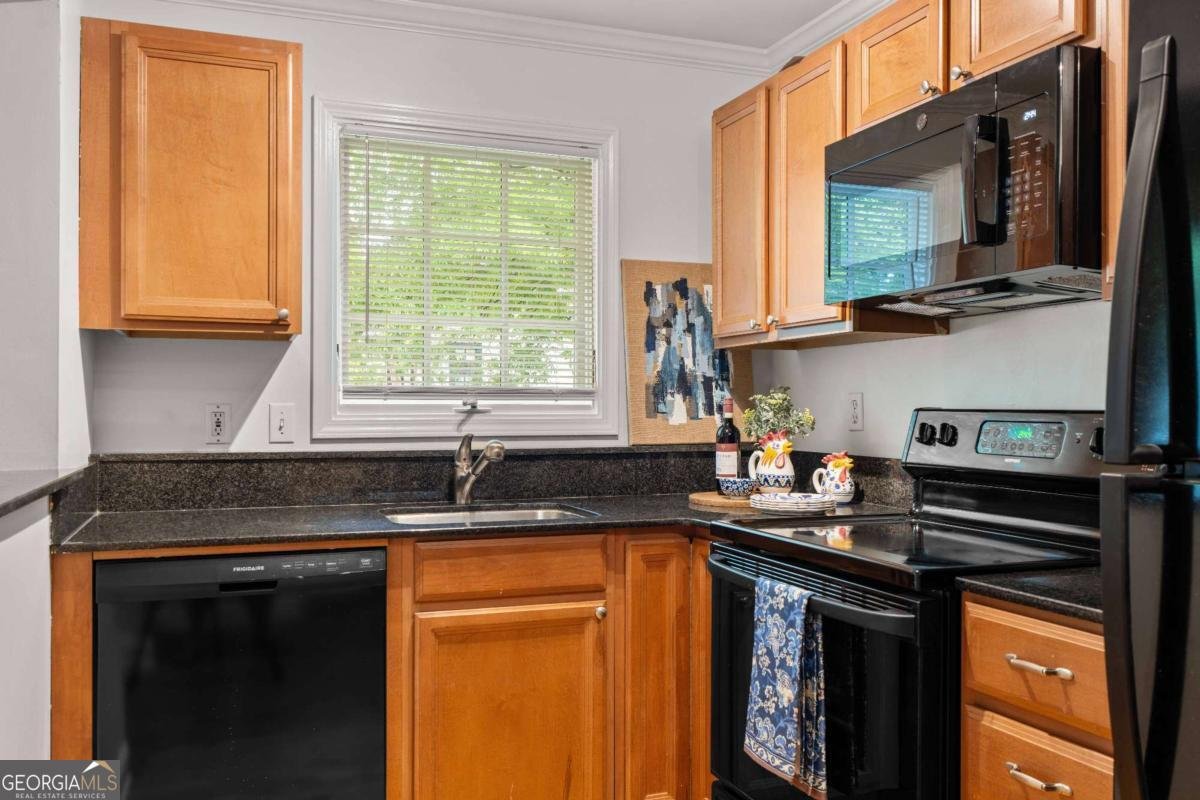 798 Saint Charles Avenue Atlanta - 7