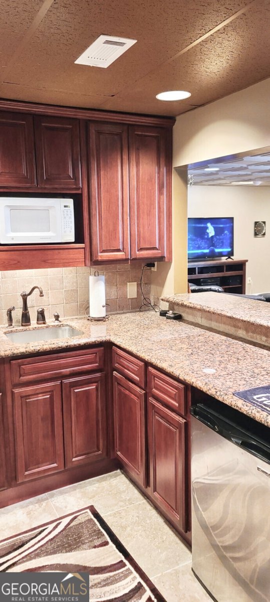 4614 Capers Crossing Peachtree Corners - 46