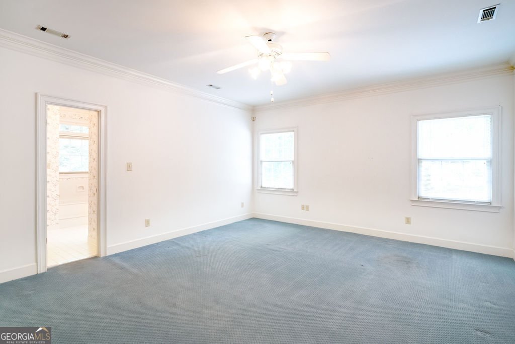 260 Emerald Lake Drive Fayetteville - 18
