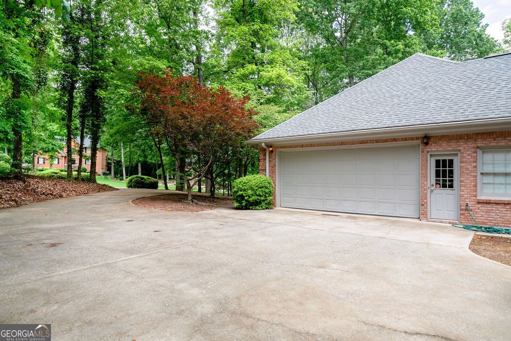260 Emerald Lake Drive Fayetteville - 4