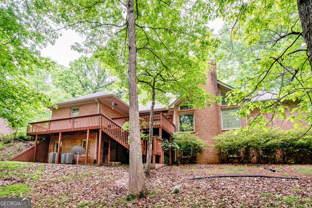 260 Emerald Lake Drive Fayetteville - 40