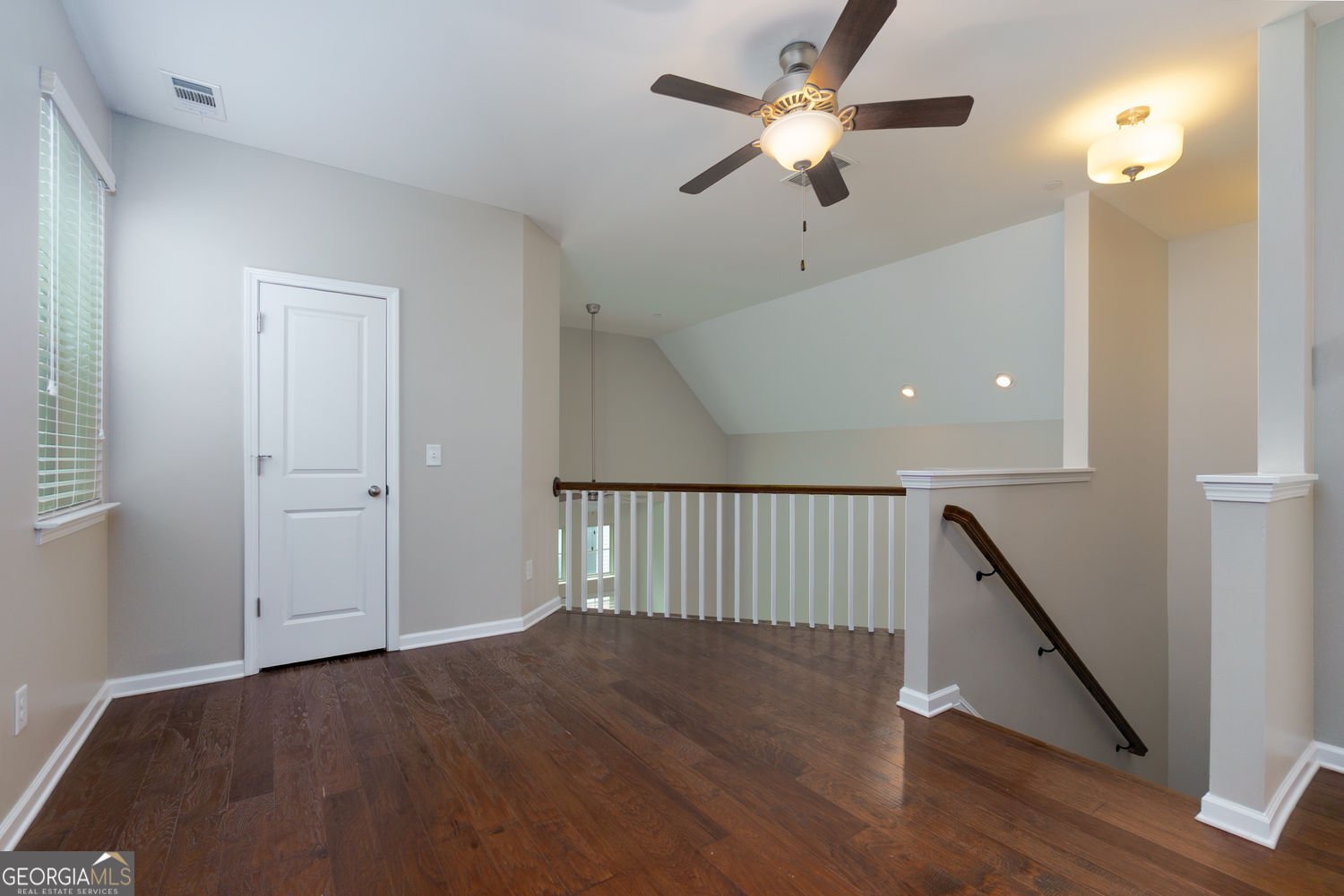 569 Mirrormont Drive Smyrna - 25