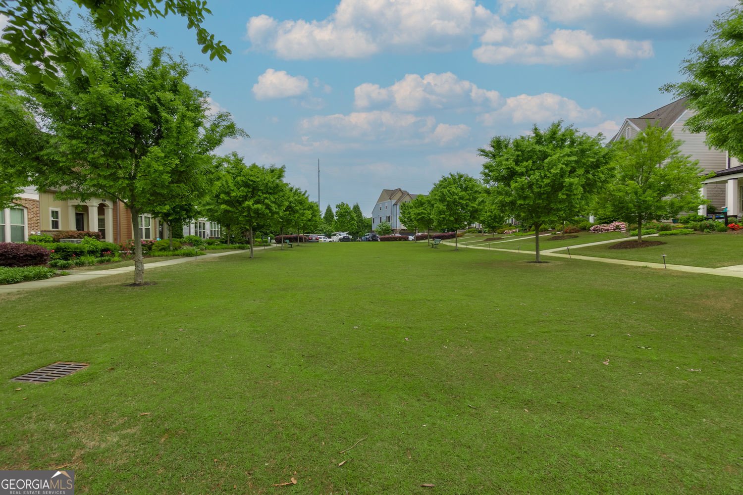 569 Mirrormont Drive Smyrna - 33