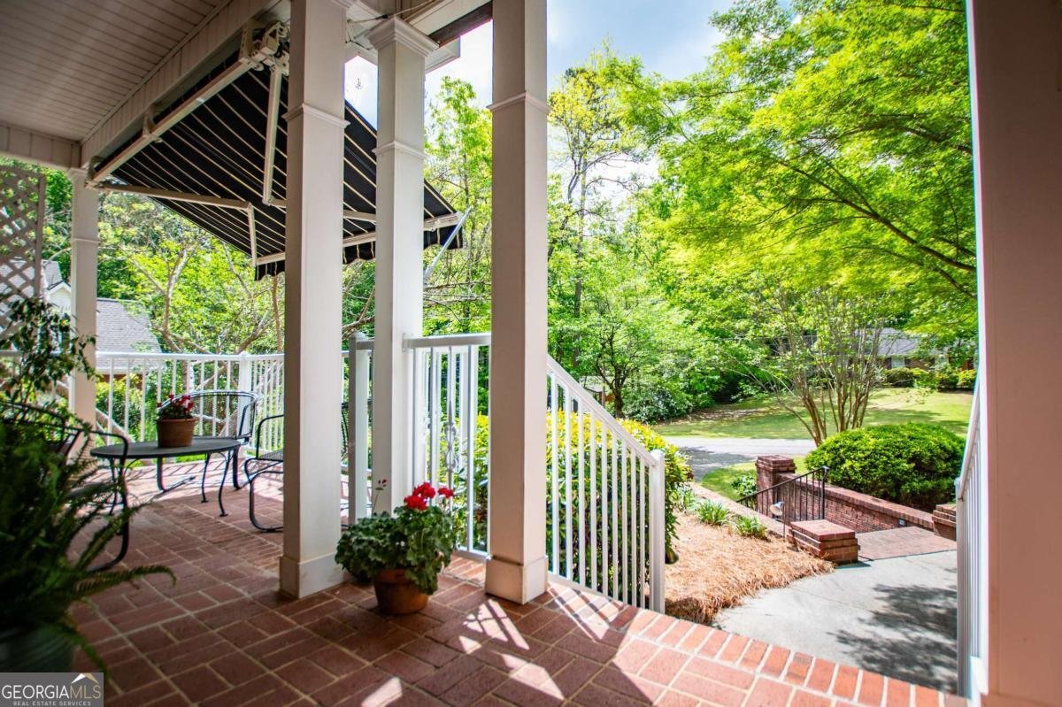 111 Dunwoody Drive Carrollton - 11