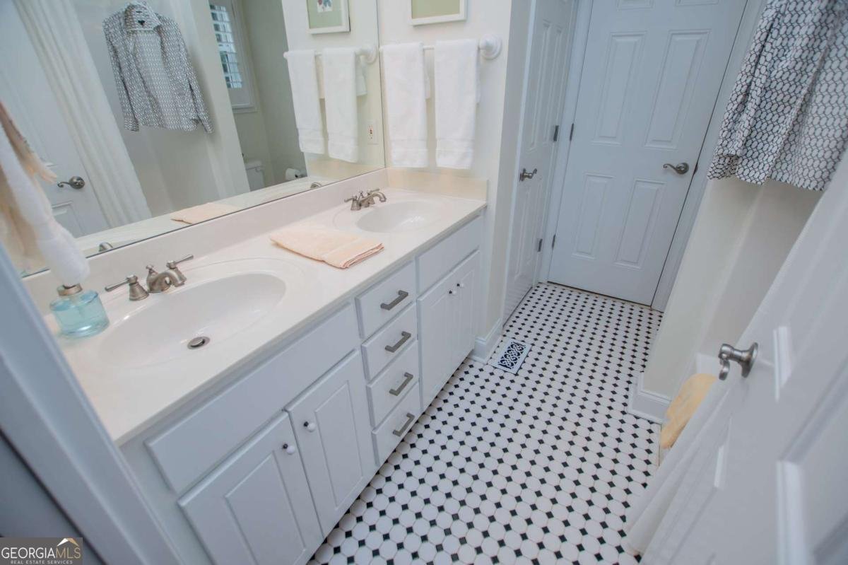 111 Dunwoody Drive Carrollton - 55
