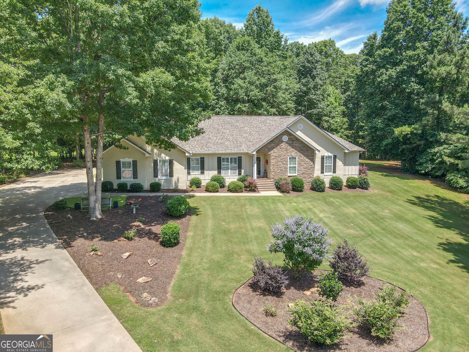 135 Planters Ridge Drive Lagrange - 1