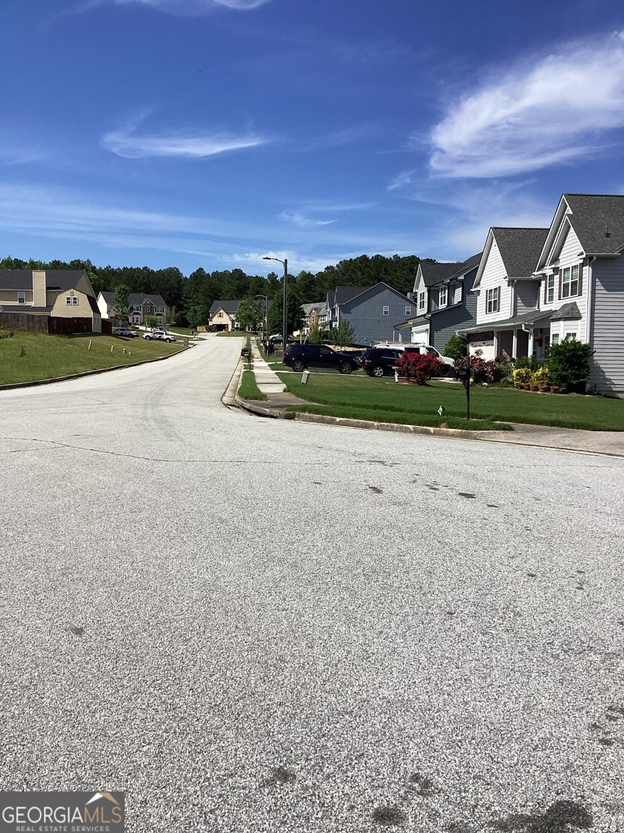 6074 Locklear Way Douglasville - 3