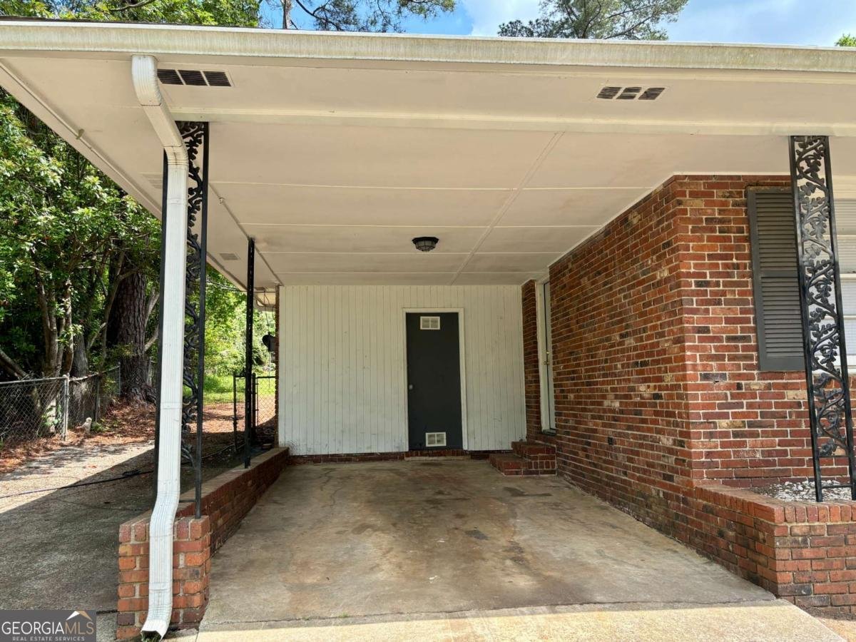 1651 Valley Road Milledgeville - 4