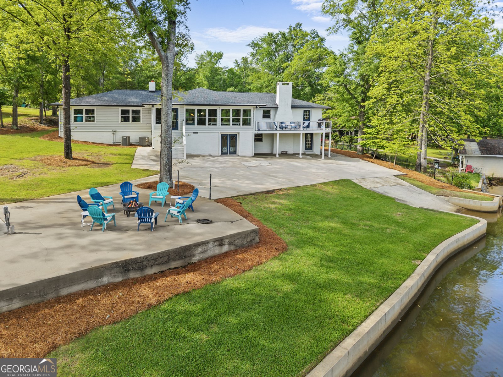 307 Lakeview Drive Milledgeville - 1