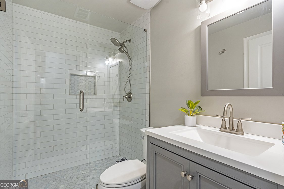 8710 Gilmer Fort Cumming - 28