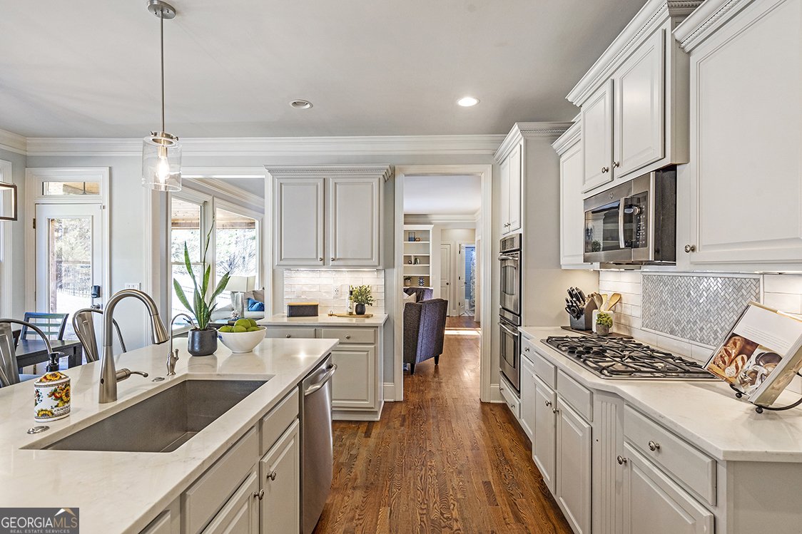 8710 Gilmer Fort Cumming - 8