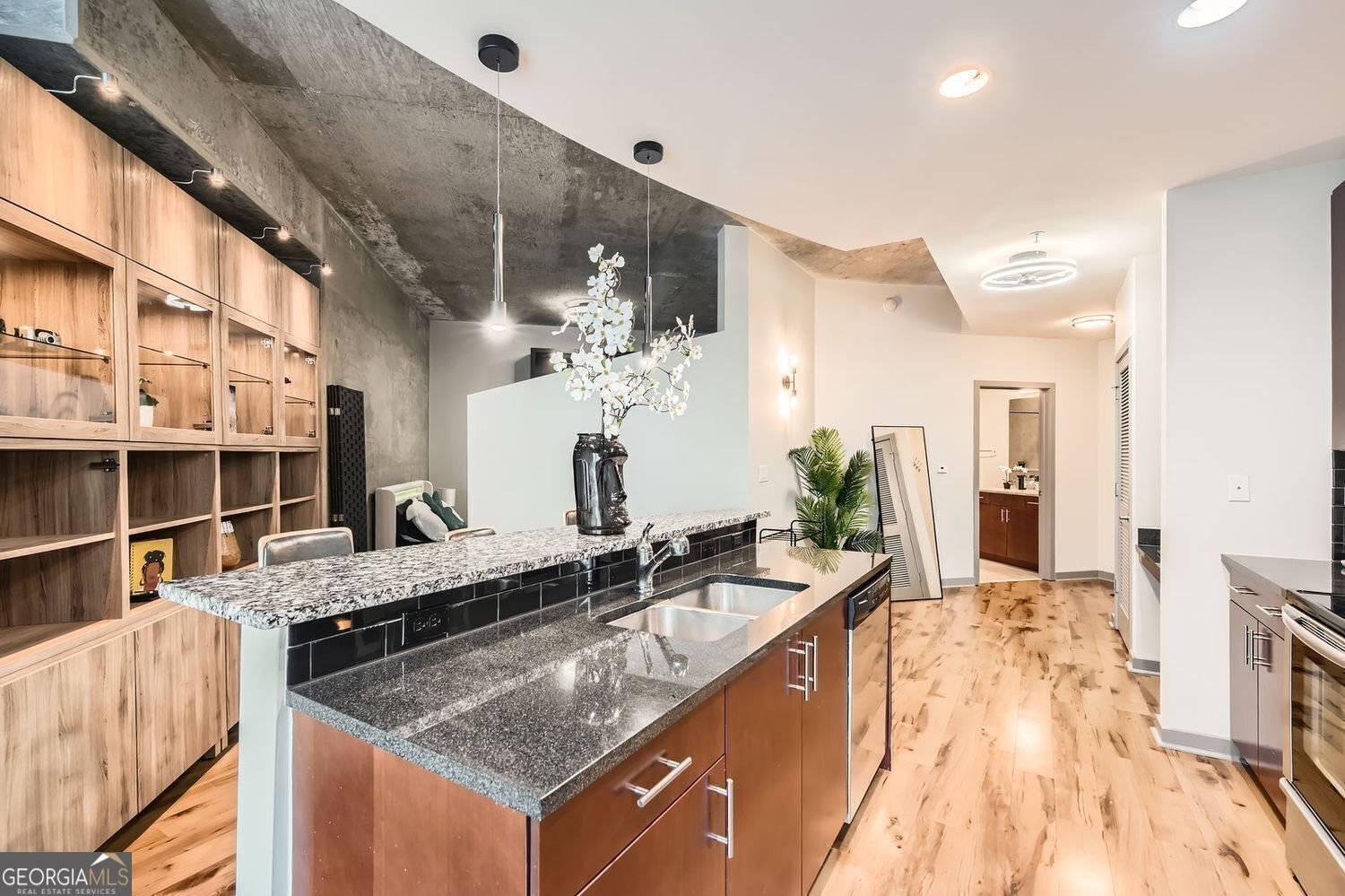 400 Peachtree Street Atlanta - 6