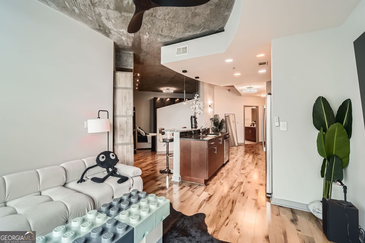 400 Peachtree Street Atlanta - 7