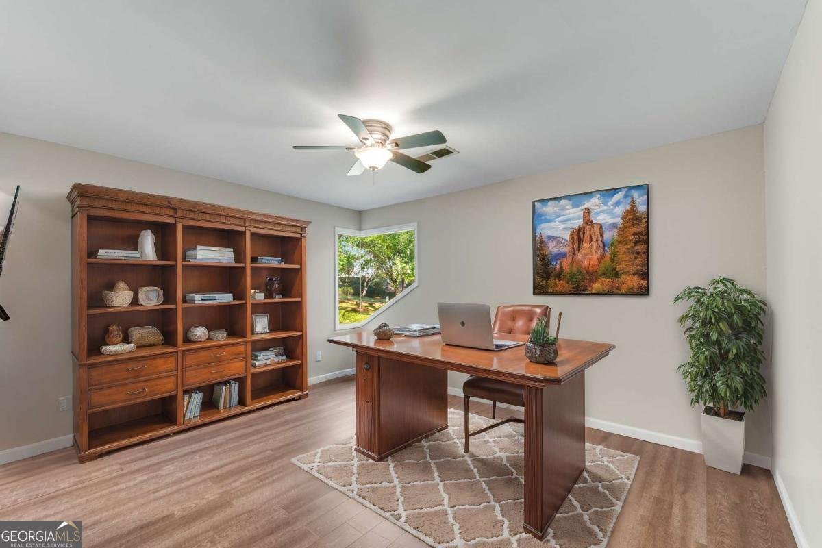 2100 Stone Hollow Court Marietta - 18