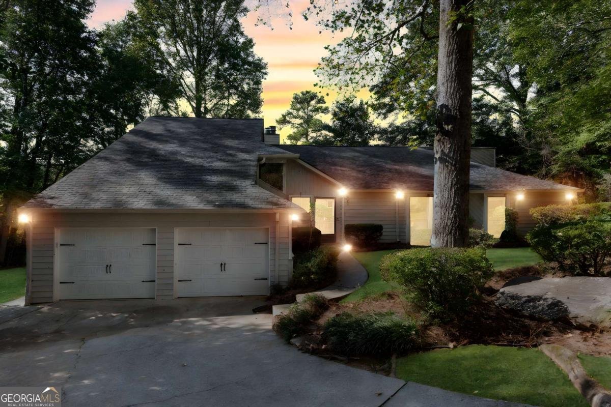 2100 Stone Hollow Court Marietta - 6