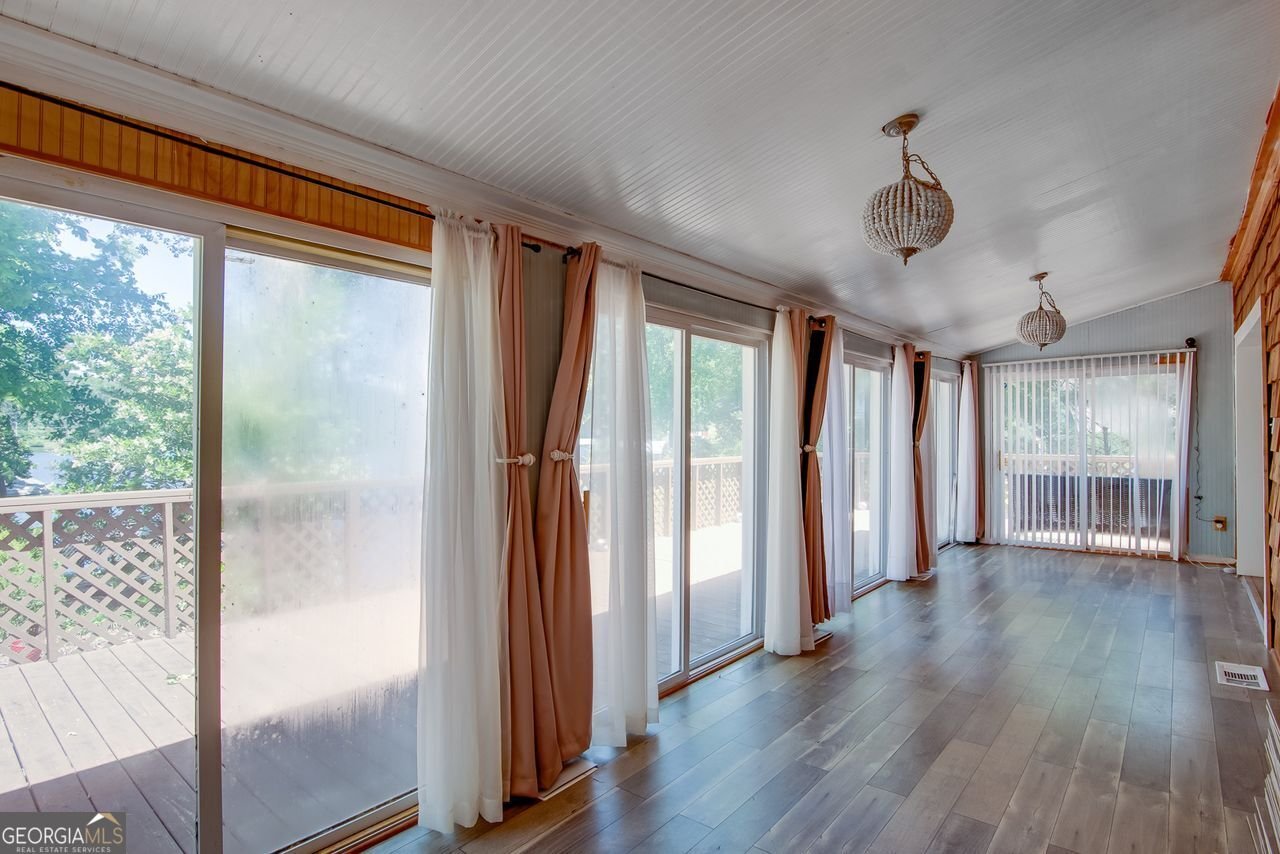 2240 LAKE Drive Conyers - 16