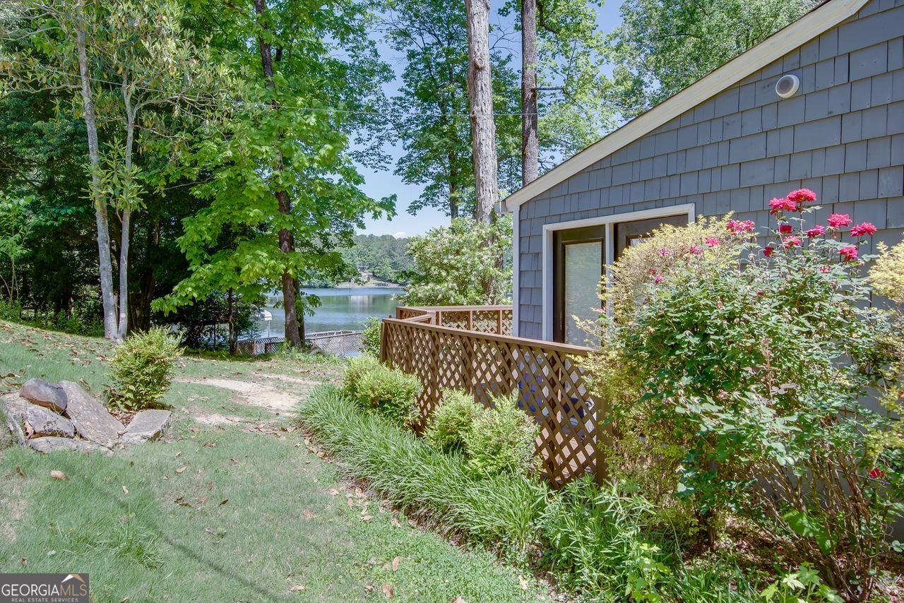 2240 LAKE Drive Conyers - 2