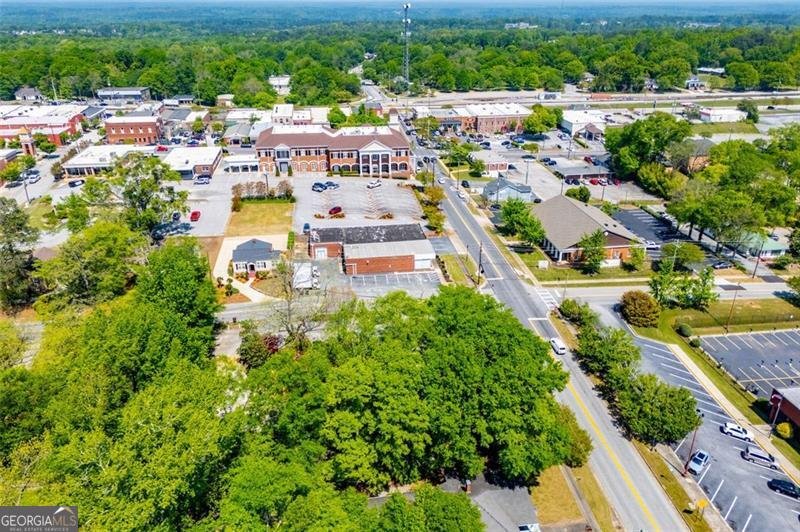 8612 CAMPBELLTON Street Douglasville - 42